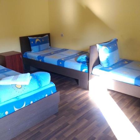 Hotel Casa Verde Prosper ブカレスト エクステリア 写真