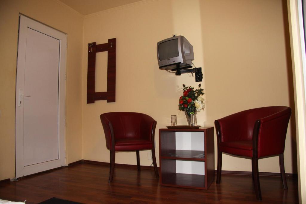Hotel Casa Verde Prosper ブカレスト エクステリア 写真