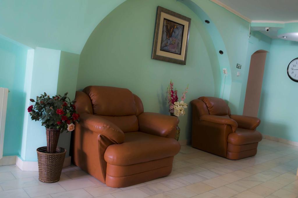 Hotel Casa Verde Prosper ブカレスト エクステリア 写真