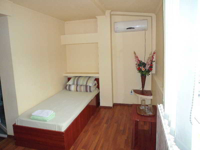 Hotel Casa Verde Prosper ブカレスト エクステリア 写真